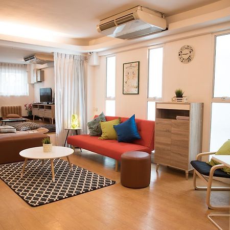 Bed & Body Hostel Банкок Екстериор снимка